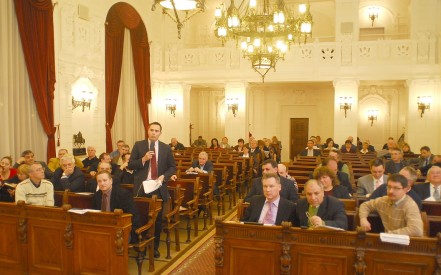 A döntés megszületett, de a személyi kérdésekben nincs megállapodás kép