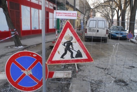V�ltozik a forgalmi rend! k�p